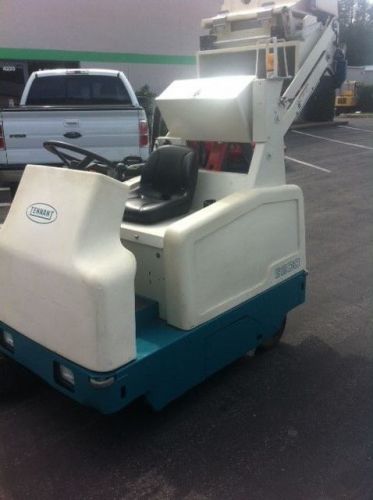 Tennant 6200 compact ride on sweeper reconditioned -free shipping* best warranty for sale