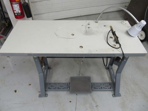 Industrial Sewing Machine Table with Servo Motor