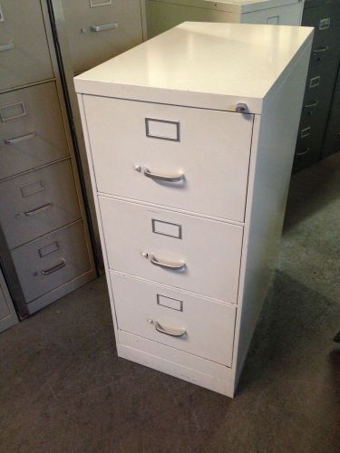 3 DRAWER LEGAL SIZE FILE CABINET by STEELCASE OFFICE FURN w/LOCK&amp;KEY BEIGE COLOR