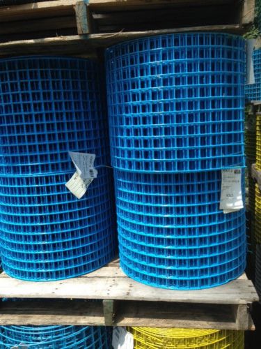 1.5x1.5&#034; 10.5 g 16.5&#034;x100&#039; blue pvc coated welded wire mesh rolls for sale