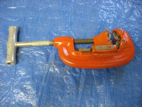 Ridgid no 42 pipe cutter 4 wheel 1/2&#034; to 2&#034; capacity very good for sale