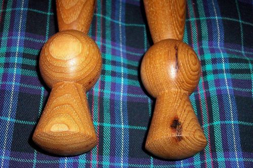 SCOTTISH THISTLE TOP HICKORY WOOD COOKING UTENSIL SET:20&#034; &amp; 25&#034; byStephen Mines