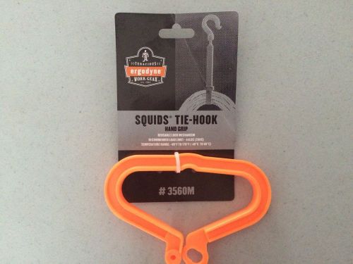 Squids 3560M Tie Hook, Hand Grip, Medium Belt