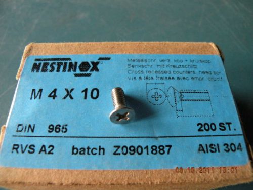 NEW NESTINOX M4 X 10 200PC BOLTS NIB