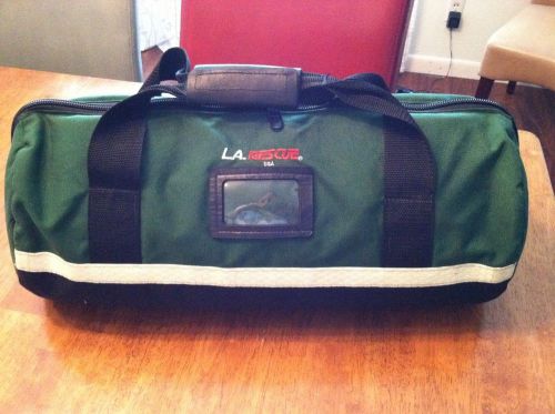 LA RESCUE Oxygen Duffel Emergency Go Bag EMS Ambulance MEDICAL First Aid B size
