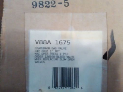 NOS Honeywell V88A 1675 1&#034; NPT Pipe Size, Diaphragm Gas Valve V48A F J V88A J