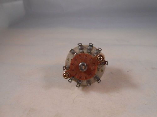 261948-F1 ROTARY  SWITCH NEW OLD STOCK