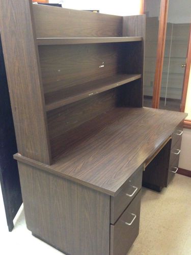 Office Desk with Hutch -Pick Up Only