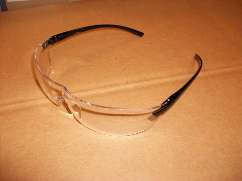 New Sperian XV300 Safety Glasses, Clear, Scratch-Resistant- HYLINER BLACK TEMPLE