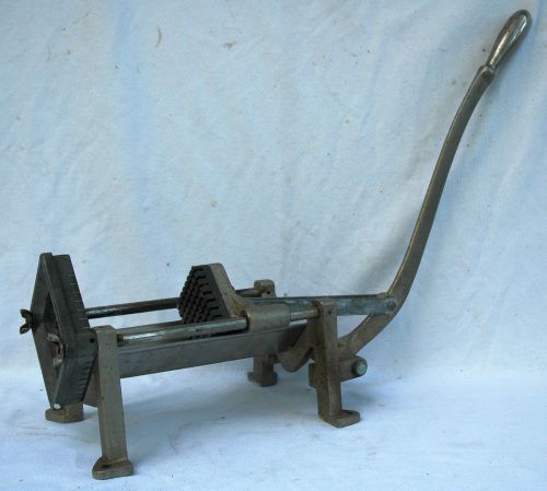 Vintage  BLOOMFIELD no 29 CAST IRON Heavy Duty FRENCH FRY Potato CUTTER