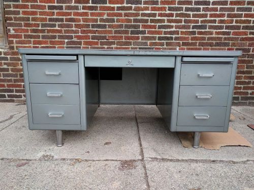 Vintage INDUSTRIAL Steelcase Tanker Desk local pick up