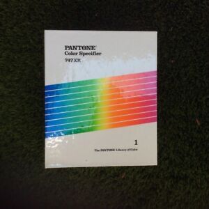 1987 Pantone Color Specifier 3-Ring Chip Book with COATED &amp; UNCOATED Chips