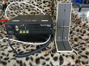 Motorola Radius VHF 45 Watt Two Way Radio with Mic D43LRA77A5CK AS IS PARTS