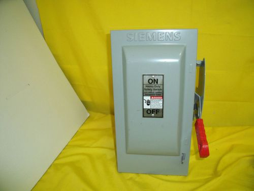 #1270 Siemens HF221N  30 AMP 240 Volt fused disconnect NEMA 1 New