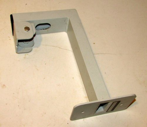 Pelco light-duty camera mount ceiling j-mount (cm4400) new unused condition for sale