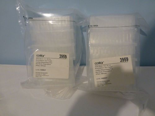 2 5 packs of Costar 3959 Assay Block, 1ml, No Lid. Round bottom. 100/Case
