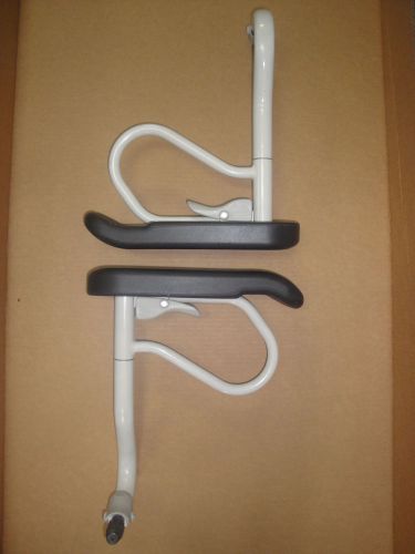 Used MIDMARK/RITTER Adjustable arm system #9A314001 exam tables 222 223 230 630