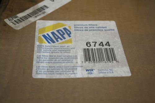 New Old Stock Napa Filter # 6744 Wix # 46744 See Description