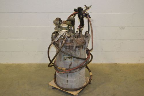 Binks 10 gallon pressure spray pot with devilbiss hvlp spray gun for sale