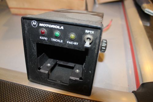 Motorola Portable Radio Charger TDN9816A  Lot 1