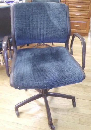 1970&#039;s Mid Century Steelcase Office Arm Chair with Wide Padded Seat