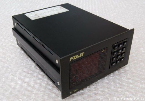 FUJI TD-320A DIJITAL INDICATOR CONTROLLER USED