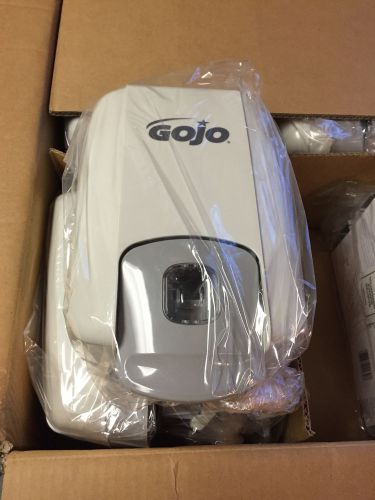 Genuine GO-JO NXT Hand Sanitizer/Soap Dispenser 2L Easy installation Case of 8