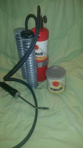 Pyro5 Propane torch with extension hose and full can of oxygen sticks!!