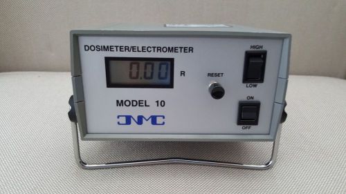 Great Condition CNMC Model 10 Radiation Dosimeter/Electrometer