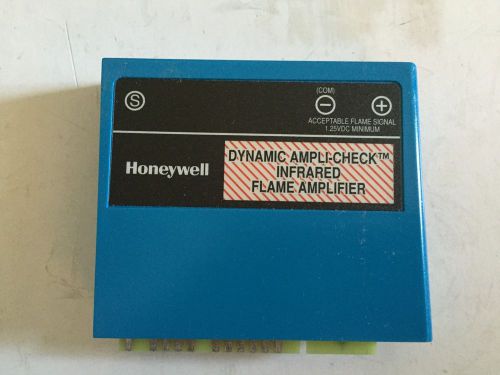 USED HONEYWELL R7852 B 1009 DYNAMIC AMPLI-CHECK INFRARED FLAME AMPLIFIER,BOXZP