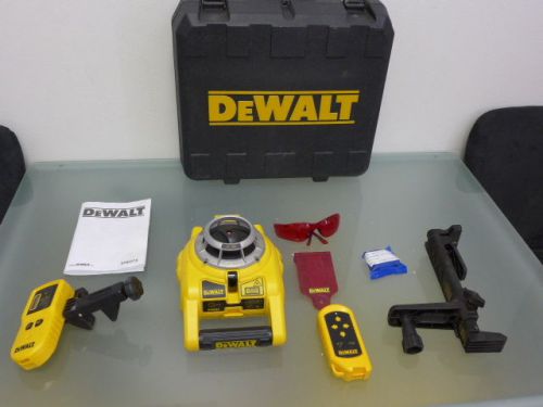 DEWALT DW075 rotary laser level kit ready to use calibrated