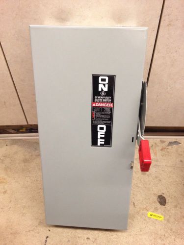 Ge th4323  heavy duty fused safety switch, 100 amp, 208/120-240vac with fuses for sale