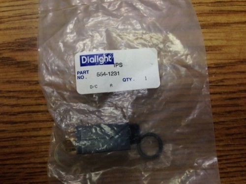 Dialight 554-1231 SWITCH PUSHBUTTON DPDT 5A 125V