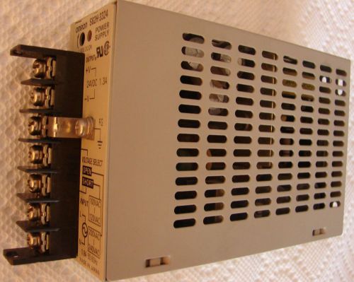 Omron S82H-3324 Power Supply  DC 24V 1.3A