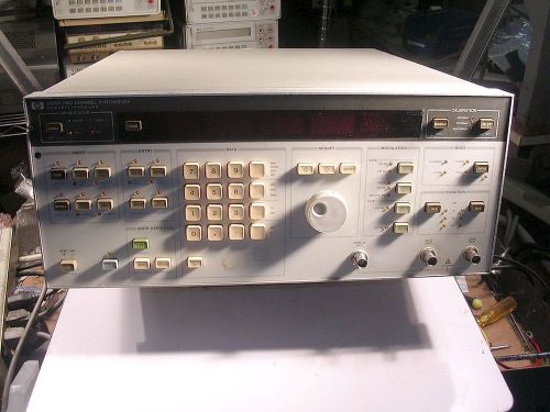 HP AGILENT 3326A Two-Channel Synthesizer  OPT.  001 AND 002