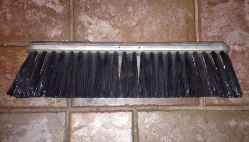 Milwaukee dustless brush 18&#034; speed sweep black push broom replacement head for sale