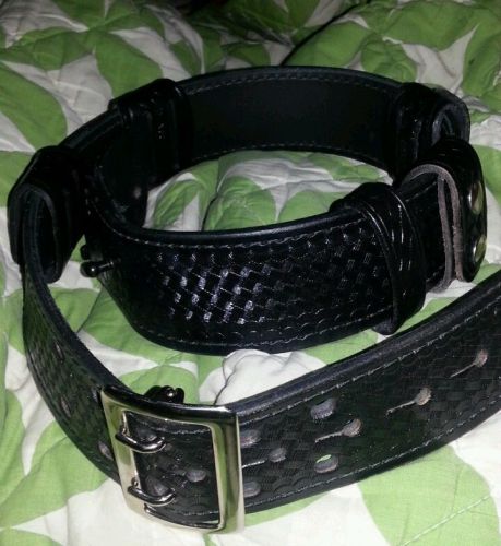 Aker Black Basketweave Leather Police Duty Belt bo1w-28 with 5 double snap clips