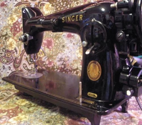 INDUSTRIAL STRENGTH SINGER 201 SEWING MACHINE / PROFESSIONALLY SERVICED /LOADED