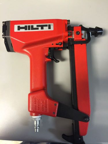 Hilti FBN212A Air Compressor Nail Gun