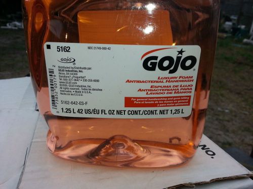 Gojo luxury foam antibacterial handwash 42oz 5162-03 - lot of 3 for sale