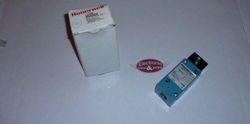HONEYWELL LSA6B  LIMIT SWITCH ROTARY ACTUATED 1/2IN