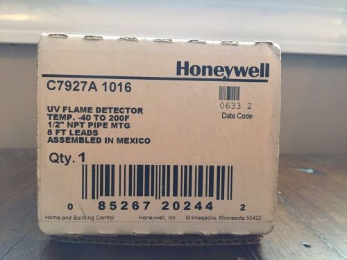 Honeywell UV Flame Detector C7927A 1016 NEW In Box