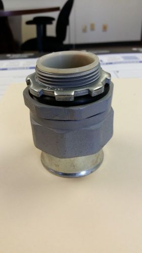 APPLETON  STNM-150 1-1/2&#034; MALLABLE IRON INSULATED CONNECTOR