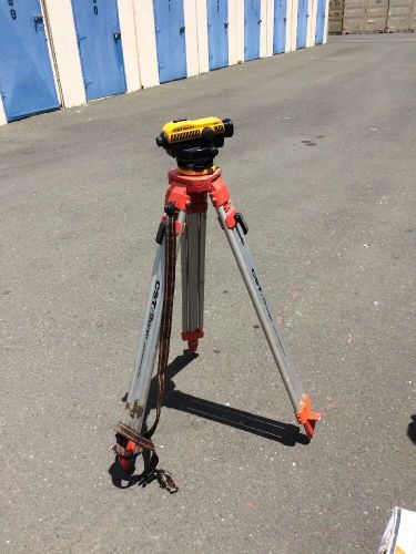Cst/berger 24x magnification automatic optical level with tripod for sale