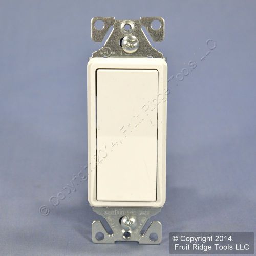Cooper scratched white 3-way decorator rocker wall light switch 15a bulk 7503w for sale
