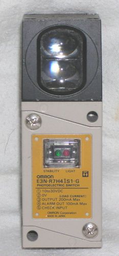 OMRON E3N-R7H4 PHOELECTRIC SWITCHES used