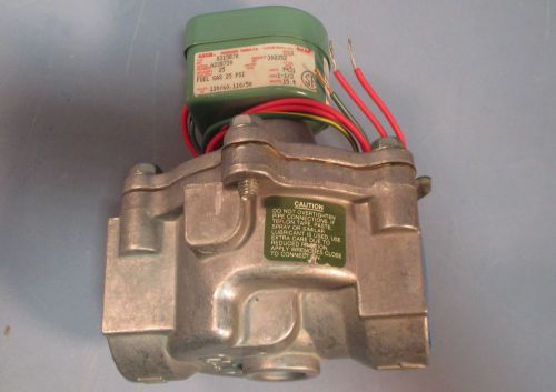 Asco 8215b70 fuel gas 25 psi solenoid valve for 1-1/2&#034; pipe 110 / 120 psi new for sale