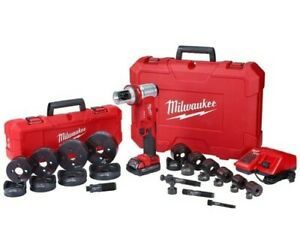 Milwaukee 2677-23 M18 18V 1/2 in to 4 in Force Logic 6 Ton Cordless Knockout Kit