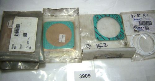 (3909) Lot of 7 Nordson Gaskets, 0-rings 1036072A 103128A