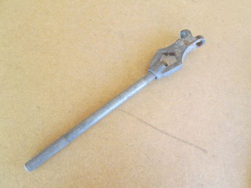 Unbranded Fire Hydrant wrench tool #3